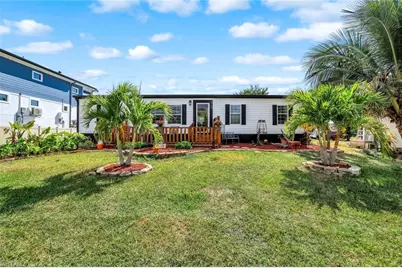 610 Sunset Dr, Goodland, FL 34140 - Photo 19