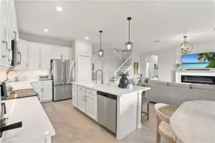 2114 Hamlin St, Naples, FL 34120 - Photo 7
