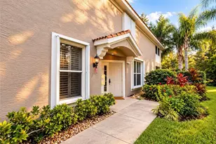 9625 Hemingway Ln, Fort Myers, FL 33913 - Photo 11