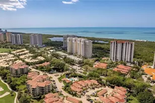 7056 Pelican Bay Blvd, Naples, FL 34108 - Photo 37