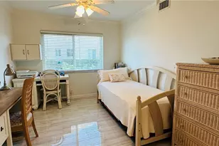 7824 Emerald Cir, Naples, FL 34109 - Photo 29