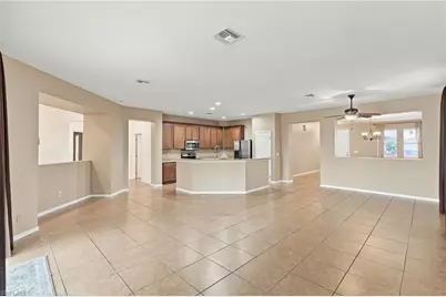 8091 Allamanda Ct, Lehigh Acres, FL 33972 - Photo 15