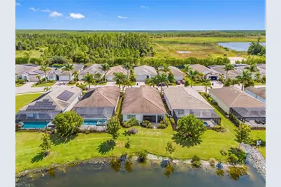 28024 Seasons Tide Ave, Bonita Springs, FL 34135 - Photo 31