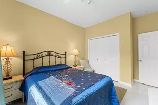689 Crossfield Cir, Naples, FL 34104 - Photo 17