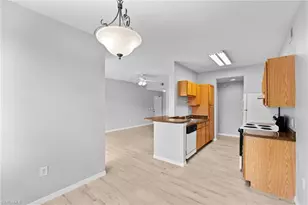 7905 Preserve Cir, Naples, FL 34119 - Photo 9