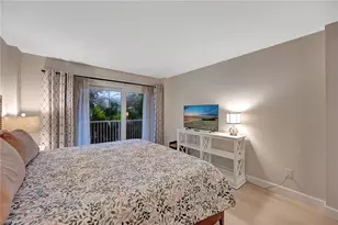 1300 Gulf Shore Blvd N, Naples, FL 34102 - Photo 15