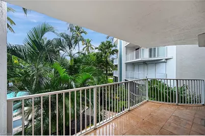 1300 Gulf Shore Blvd N #210, Naples, FL 34102 - Photo 23