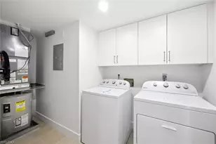 6985 Dennis Cir, Naples, FL 34104 - Photo 21