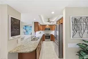 17 Bluebill Ave, Naples, FL 34108 - Photo 11
