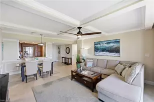 17 Bluebill Ave, Naples, FL 34108 - Photo 7