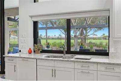 12465 Lockford Ln, Naples, FL 34120 - Photo 9