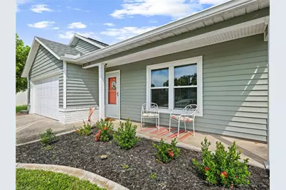 27 NE 9th Pl, Cape Coral, FL 33909 - Photo 35