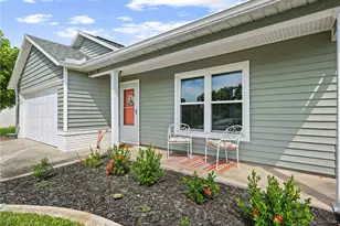 27 NE 9th Pl, Cape Coral, FL 33909 - Photo 35