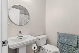27 NE 9th Pl, Cape Coral, FL 33909 - Photo 25