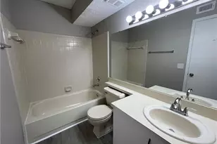 13555 Eagle Ridge Dr, Fort Myers, FL 33912 - Photo 7