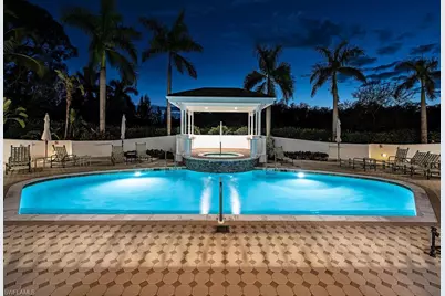 300 Dunes Blvd #PH-5, Naples, FL 34110 - Photo 23