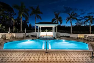 300 Dunes Blvd, Naples, FL 34110 - Photo 23