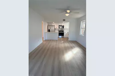 16881 Davis Rd #312, Fort Myers, FL 33908 - Photo 7