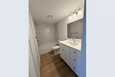 16881 Davis Rd #312, Fort Myers, FL 33908 - Photo 5