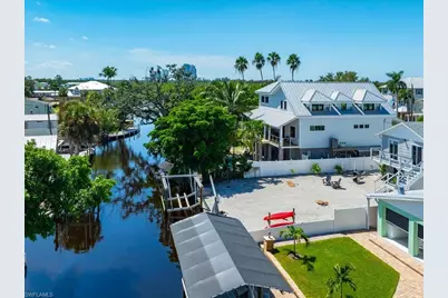 24566 Redfish St, Bonita Springs, FL 34134 - Photo 29