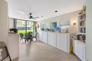 551 Beachwalk Cir, Naples, FL 34108 - Photo 13