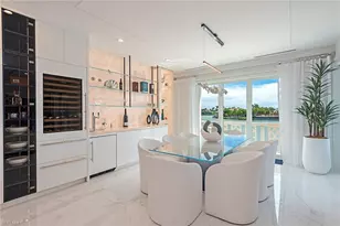 4000 Gulf Shore Blvd N, Naples, FL 34103 - Photo 9