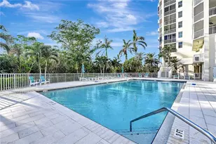 5550 Heron Point Dr, Naples, FL 34108 - Photo 27