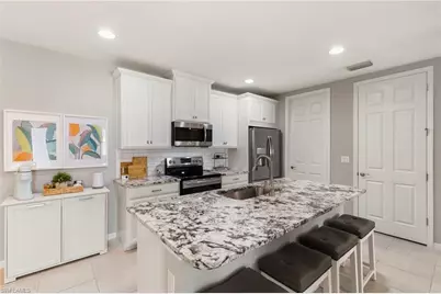 14731 Edgewater Cir, Naples, FL 34114 - Photo 43