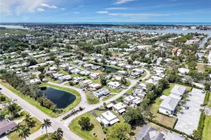 16 Kings Rd, Naples, FL 34112 - Photo 35