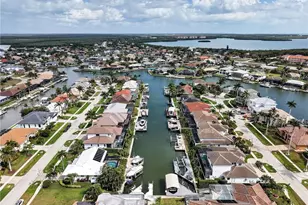 1813 Menorca Ct, Marco Island, FL 34145 - Photo 31