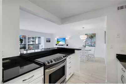 222 Harbour Dr #312, Naples, FL 34103 - Photo 11