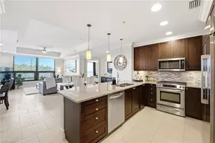 9115 Strada Pl, Naples, FL 34108 - Photo 5
