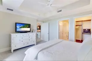 9115 Strada Pl, Naples, FL 34108 - Photo 19