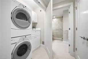 9115 Strada Pl, Naples, FL 34108 - Photo 21