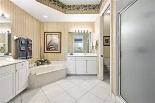 795 Bentwater Cir, Naples, FL 34108 - Photo 25