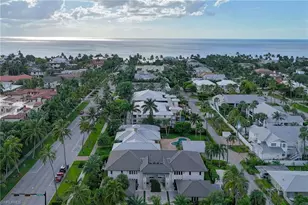 295 5th Ave S, Naples, FL 34102 - Photo 29