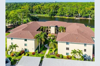 228 Fox Glen Dr #3205, Naples, FL 34104 - Photo 3