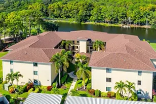 228 Fox Glen Dr, Naples, FL 34104 - Photo 3