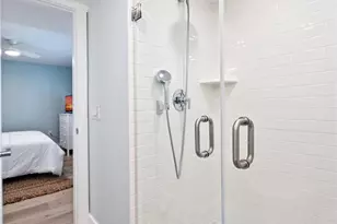 250 7th Ave S, Naples, FL 34102 - Photo 19