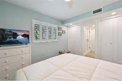 250 7th Ave S #202, Naples, FL 34102 - Photo 17