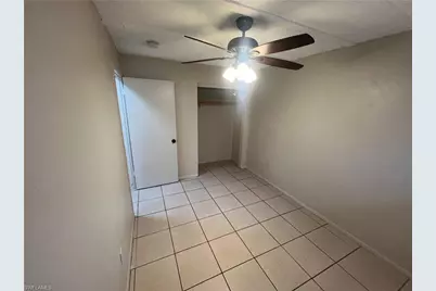 3920 Lora St, Fort Myers, FL 33916 - Photo 5