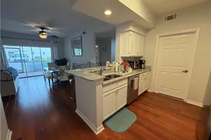 4645 St Croix Ln, Naples, FL 34109 - Photo 5