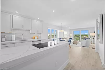 1300 Gulf Shore Blvd N #701, Naples, FL 34102 - Photo 7