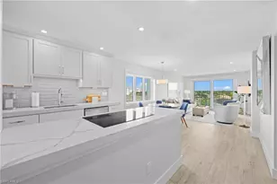 1300 Gulf Shore Blvd N, Naples, FL 34102 - Photo 7