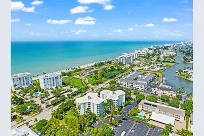 1300 Gulf Shore Blvd N #701, Naples, FL 34102 - Photo 21