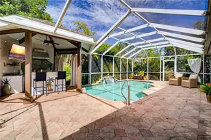1145 Moon Lake Dr, Naples, FL 34104 - Photo 5