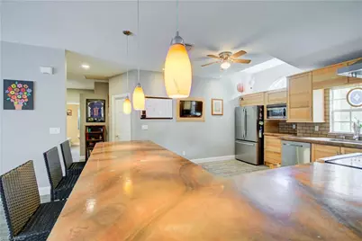 1145 Moon Lake Dr, Naples, FL 34104 - Photo 11