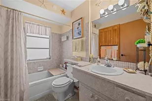 47 Hilo Ct, Naples, FL 34112 - Photo 17