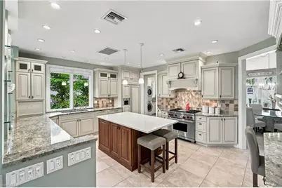 213 Topanga Dr, Bonita Springs, FL 34134 - Photo 9