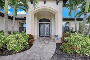 2627 SW 17th Pl, Cape Coral, FL 33914 - Photo 5